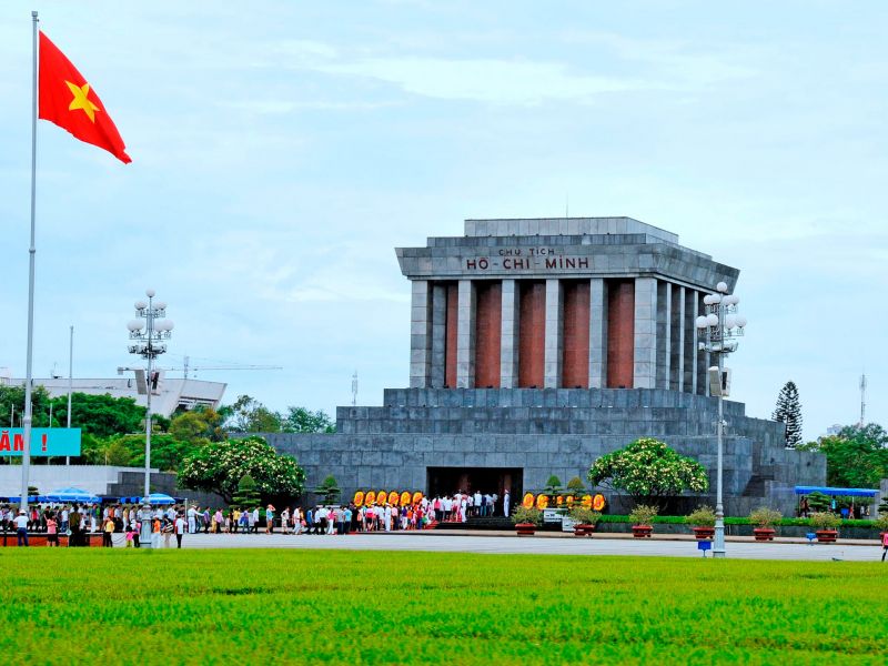 Lịch mở cửa thăm Lăng Bác