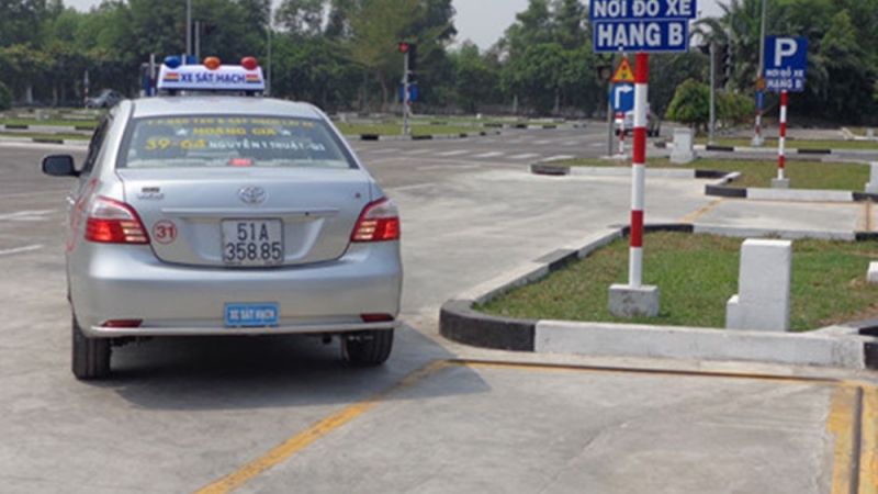 Biết Lái Xe Ô tô Chỉ Trong 1 Giờ- Học Lái Xe Ô tô Tại TPHCM